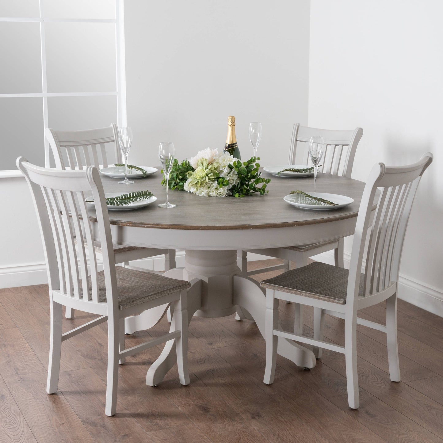 BLANC - Large Round Dining Table