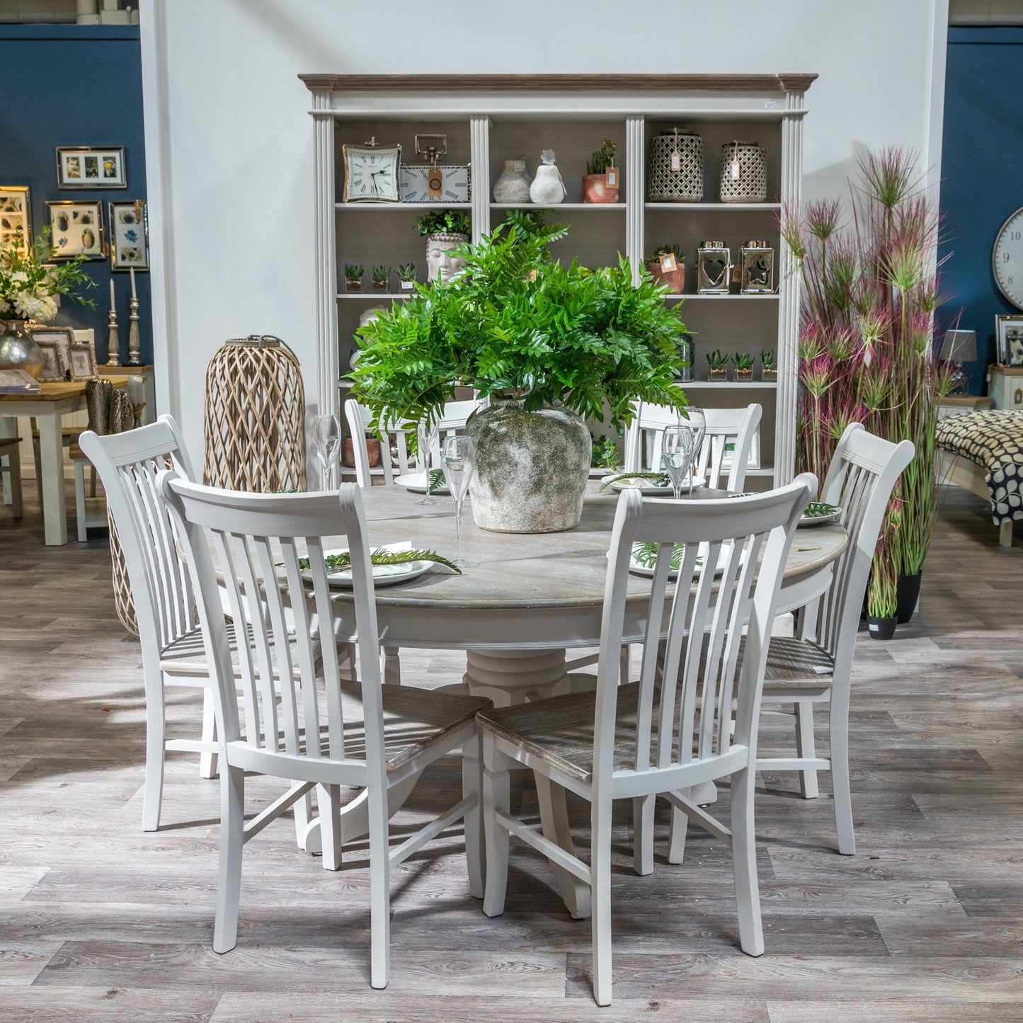 BLANC - Large Round Dining Table