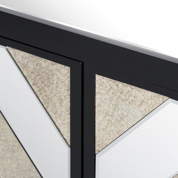 ONYX - Four Door Sideboard