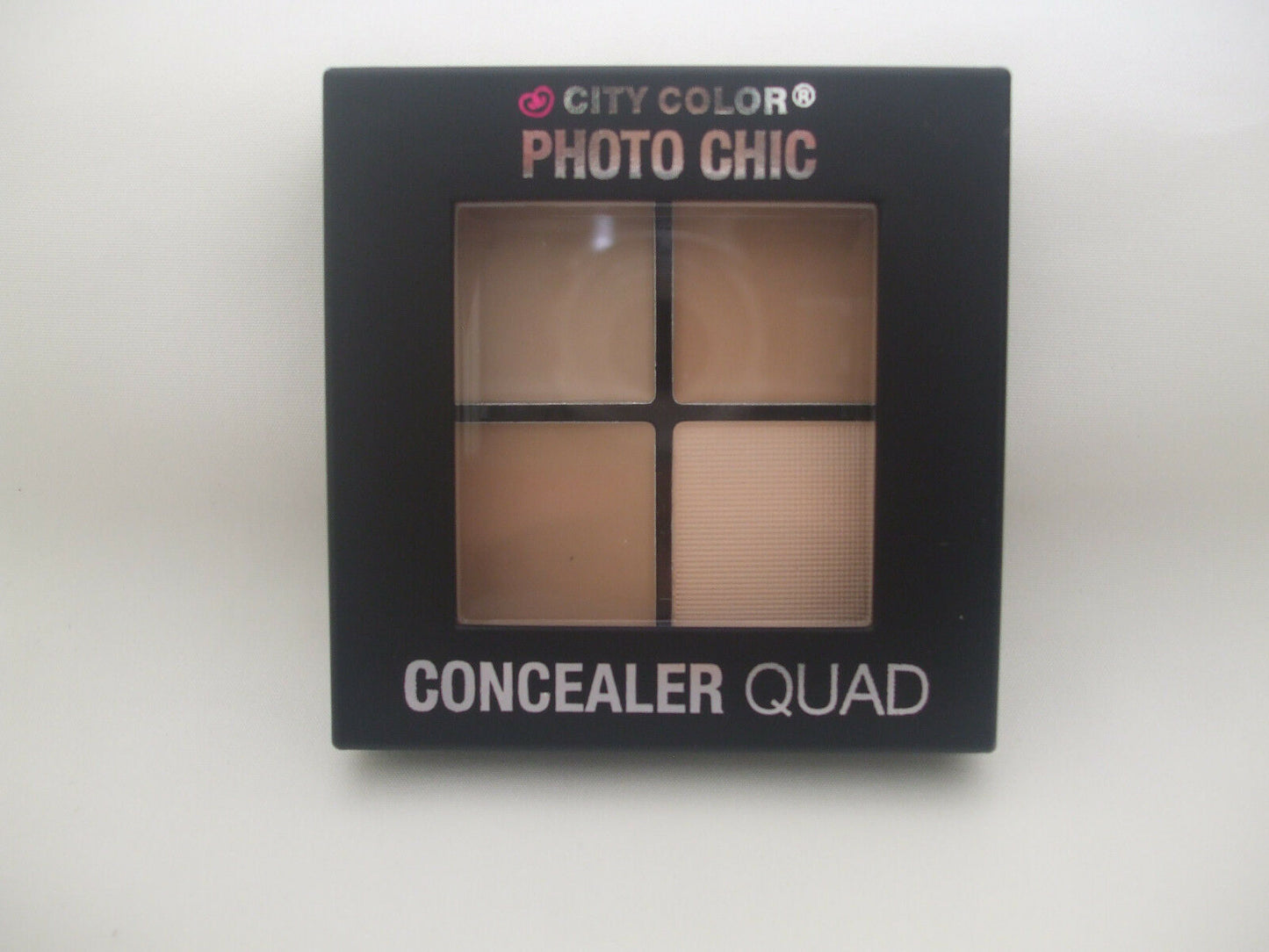 City Color Photo Chic Concealer Quad Palette - 2.1 MEDIUM